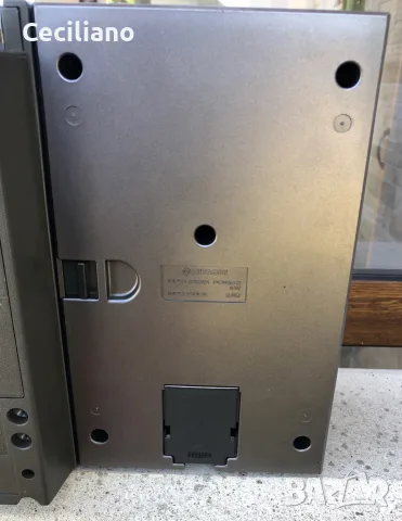 радиокасетофон HITACHI TRK-9100E, снимка 11 - Радиокасетофони, транзистори - 56352327