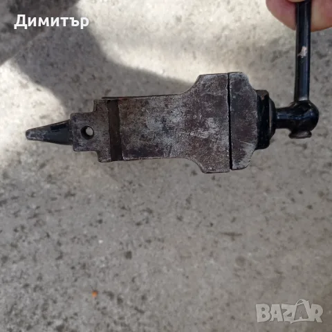 Антиварно часовникарско / бижутерско менгеме с мини наковалня, СССР, снимка 5 - Антикварни и старинни предмети - 55835200