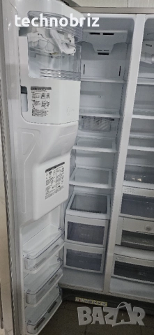 Немски инверторен хладилник LG Side-by-Side Ice maker - ГАРАНЦИЯ, снимка 4 - Хладилници - 52630231