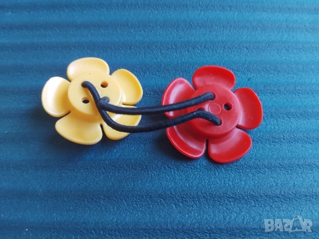 Ластик за коса с фигурки цветя - НОВ, снимка 2 - Аксесоари за коса - 53670005