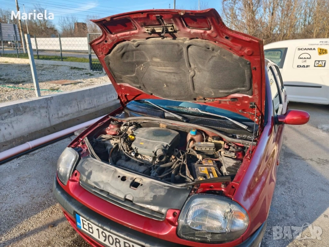 Renault Clio 1.4i, снимка 5 - Автомобили и джипове - 52851188