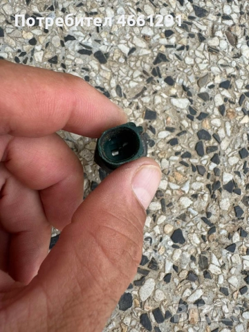 Датчик за налягане на маслото 036919081c само за 5лв., снимка 2 - Части - 52566409