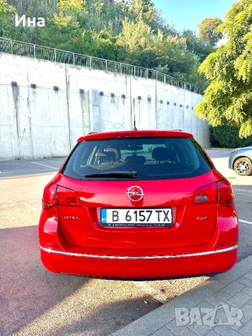 OPEL ASTRA J Sports Tourer комби 1.6 дизел CDTI 2015, снимка 2 - Автомобили и джипове - 52406942