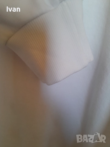 Оригинален пуловер Moncler, снимка 6 - Спортни дрехи, екипи - 52368293