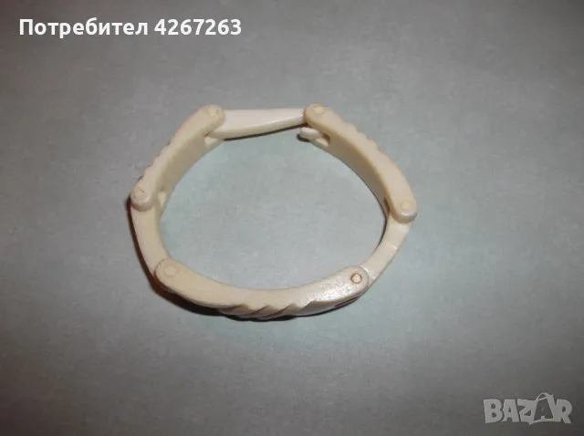 Старинна дамска гривна от слонова кост, от преди забраната., снимка 5 - Гривни - 47583439