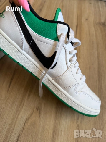 Оригинални кожени кецове Air Jordan 1 Low ! 44 н, снимка 7 - Ежедневни обувки - 52188287