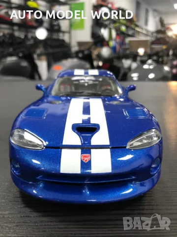 BBURAGO метална колекционерска количка DODGE VIPER SRT 1:18, снимка 4 - Колекции - 47379727