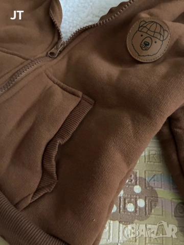 Горнище пух , снимка 2 - Детски анцузи и суичери - 53145778