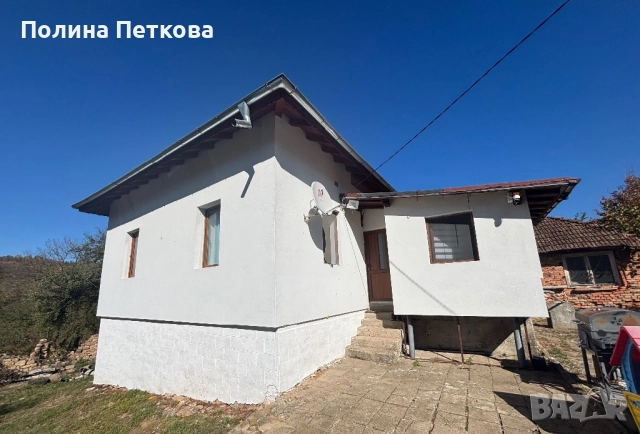 Къща в Село Рибарица (общ Етрополе), снимка 3 - Къщи - 50916593