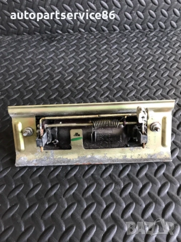 Външна дръжка за отваряне на задна врата за Jeep Grand Cherokee (2001) 55136696AB, снимка 3 - Части - 53499372