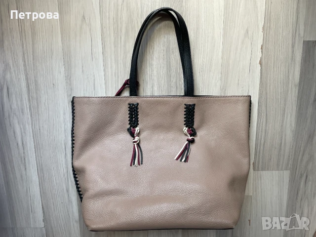 Tod's кожена чанта Оригинал, снимка 3 - Чанти - 51229291