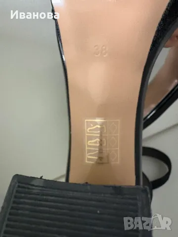 Черни токчета с каишка на глезена. Сребристо. Фина платформа, снимка 9 - Дамски обувки на ток - 49883974