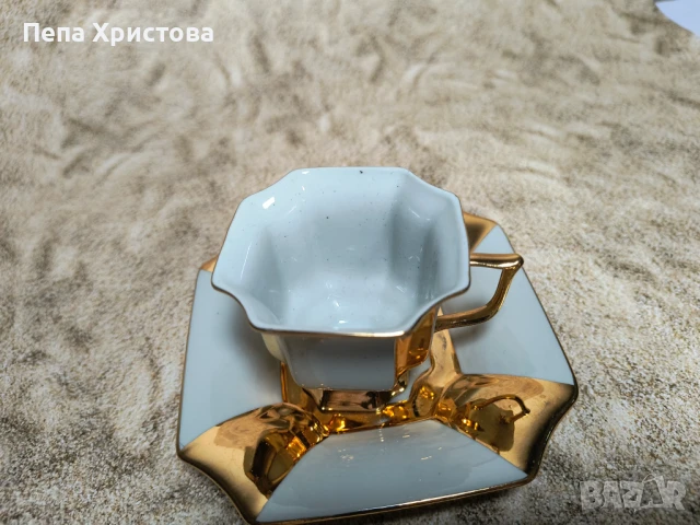 Чаша за кафе (демитасе) от чехословашки син порцелан Haas and Czjzek, снимка 3 - Чаши - 51232444