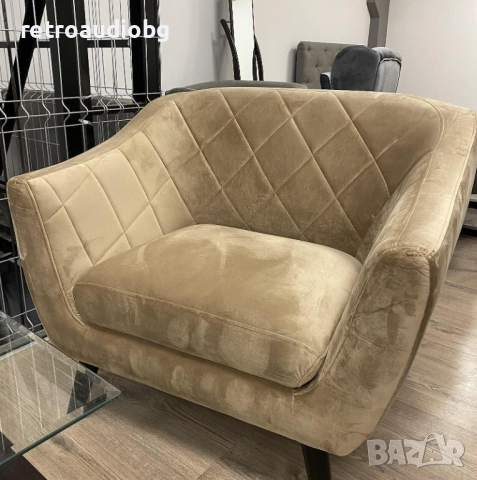 Фотьойл Моли в бежово