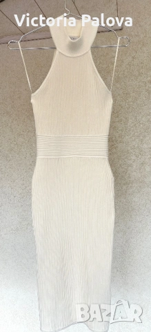 Оригинална вталена  рокля  GUESS модел JANICE в цвят екрю, снимка 3 - Рокли - 53636282