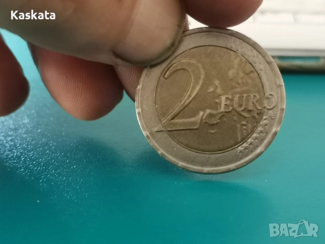 Рядка с дефект 2 евро., снимка 3 - Нумизматика и бонистика - 53772552