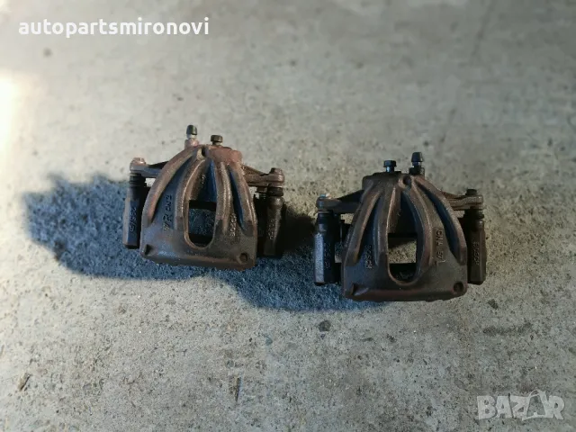 Предни спирачни апарати Авенсис т25 