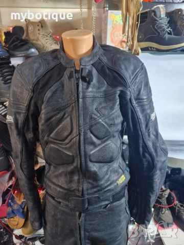 Дамски Мото екип POLO  естествена кожа ,панталон 48 размер,яке 52 размер 