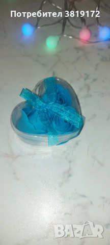 Изкуствени рози, кутии с цветя, кошници, снимка 11 - Изкуствени цветя - 53838617