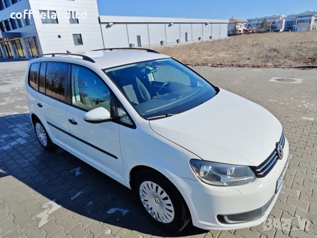 Фолксваген Туран 1,6 TDI, снимка 6 - Автомобили и джипове - 48741457