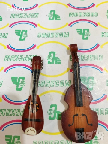 Миниатюрни дървени музикални инструменти, снимка 4 - Антикварни и старинни предмети - 53358630