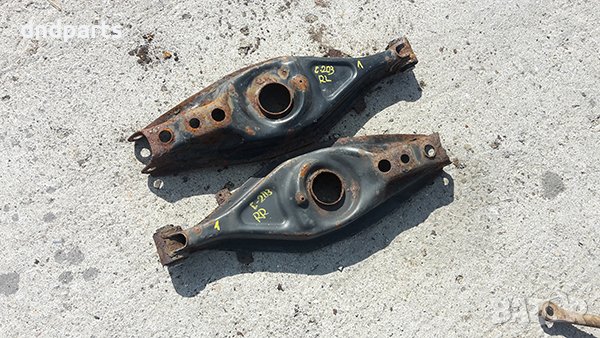 Заден носач за Mercedes C-Class |W203|, 2003г., /десен/