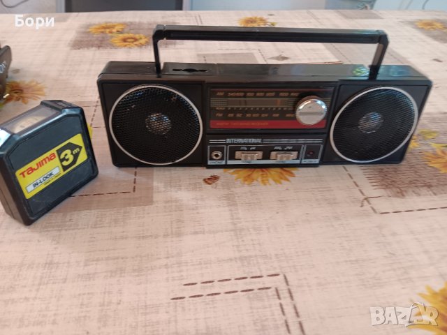 Радио INTERNATIONAL, снимка 2 - Радиокасетофони, транзистори - 42238803