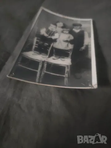 снимка кифлички с локум и деца от едно яреме