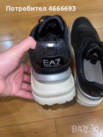 дамски кецове Emporio Armani 38 номер, снимка 4 - Кецове - 52627842