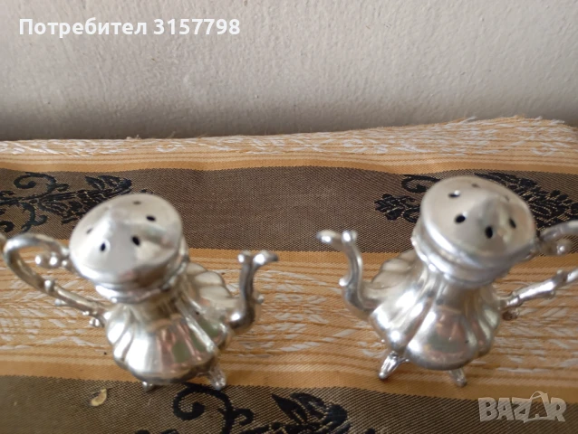 Комплект солници, снимка 2 - Антикварни и старинни предмети - 51163276