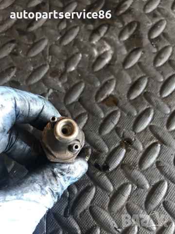 Дюза за Mercedes 115/507 2.3 D (1987-1992) KCA27S55162, снимка 3 - Части - 53858409