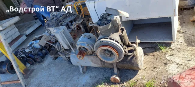 Продава се компресор за въздух, снимка 2 - Компресори - 40023547