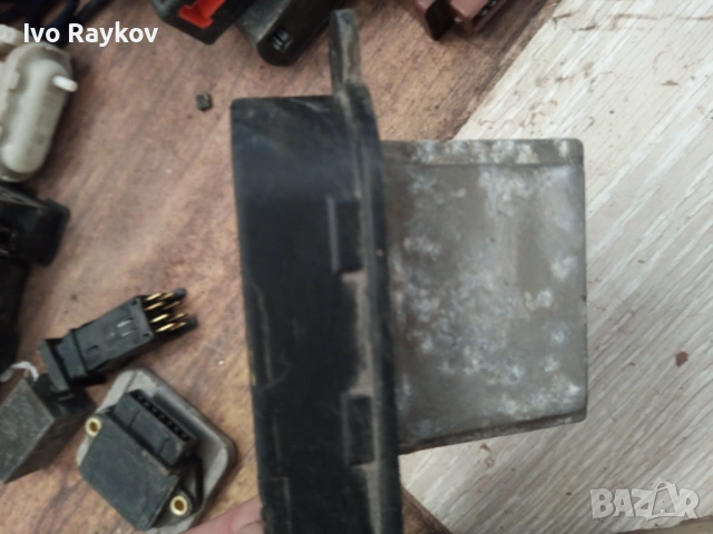 Реостат за Volkswagen Golf III , Diavia 133000, снимка 2 - Части - 53826113