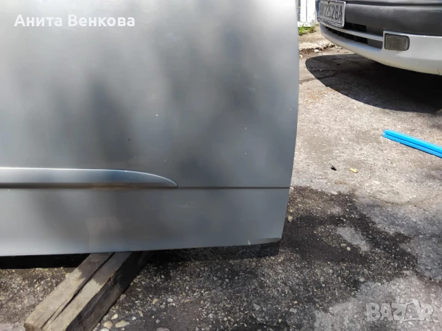 Продавам дясна врата за Opel Astra H Н, снимка 2 - Части - 51265471