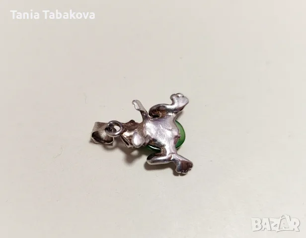 Сребърна висулка жаба с камък зелено котешко око , снимка 5 - Колиета, медальони, синджири - 55888999