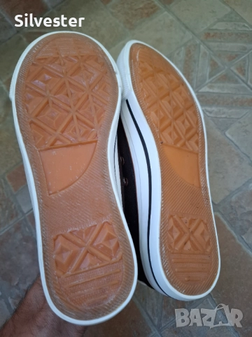 Чисто нови Кецове, номер 39, снимка 10 - Детски гуменки - 33608846