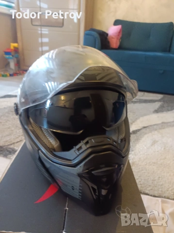 Мото каска Caberg Stunt., снимка 13 - Аксесоари и консумативи - 53859460
