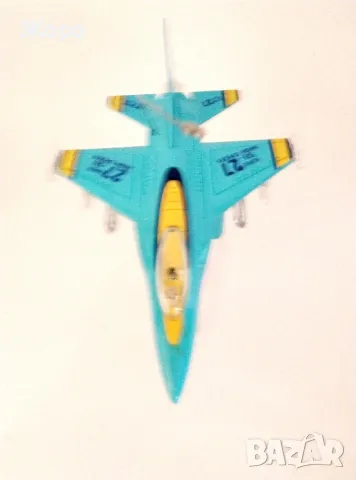 Детски малък самолет с дистанционно управление с звук и светлина 667145, снимка 16 - Влакчета, самолети, хеликоптери - 48559220