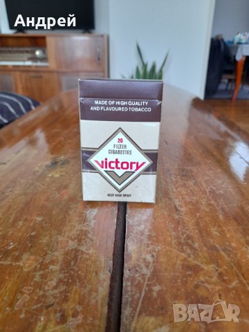 Стара кутия от цигари Victory, снимка 3 - Други ценни предмети - 39579167