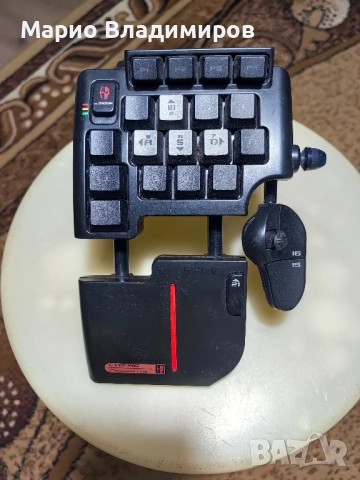 Геймърска клавиатура за една ръка Saitek, снимка 3 - Клавиатури и мишки - 51648714