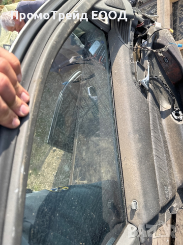 Предна лява врата сива Мерцедес W220 S class Mercedes , снимка 4 - Части - 44600183