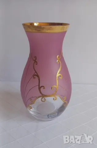 Розова ваза Bohemia, снимка 1
