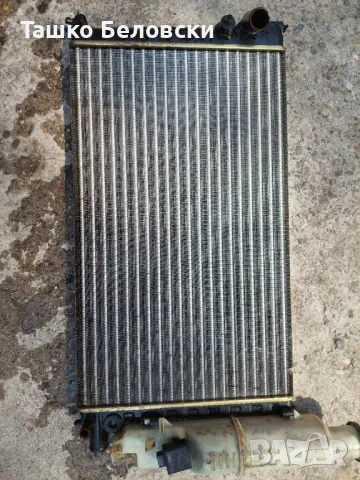 Продавам воден радиатор за Пежо., снимка 2 - Части - 47955713