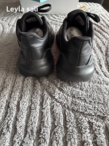 ADIDAS маратонки 38н, снимка 5 - Маратонки - 55798347