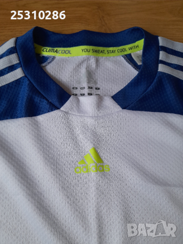 Тениска Adidas в синьо и бяло, снимка 1 - Детски тениски и потници - 36330116
