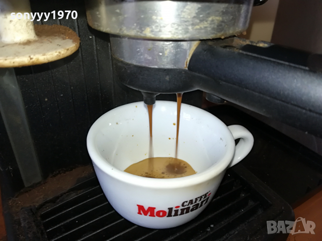 DELONGHI 15BAR SWISS-ITALY MADE 1803221726, снимка 11 - Кафемашини - 36151520