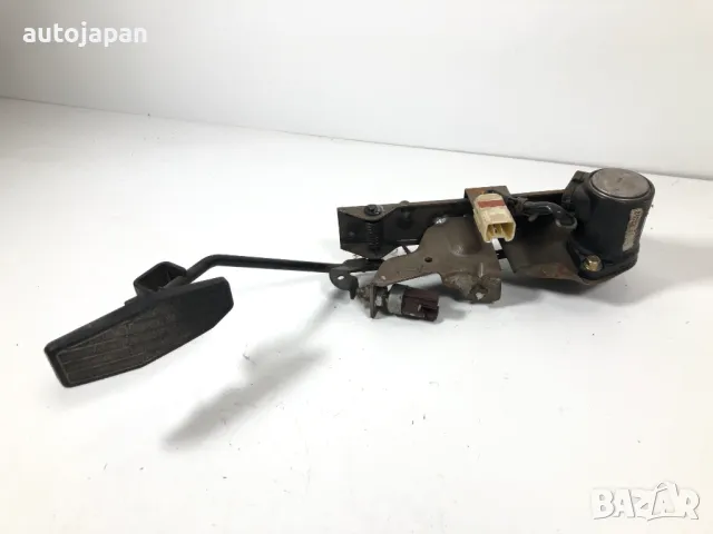 Педал газ потенциометър Mazda 323 2.0D 1998г 1983007100