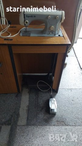Италианска шевна машина , снимка 2 - Други машини и части - 40772865