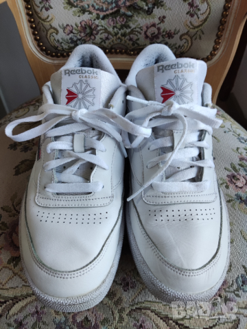 маратонки Reebok Classics CLUB C 85, снимка 2 - Маратонки - 44748600