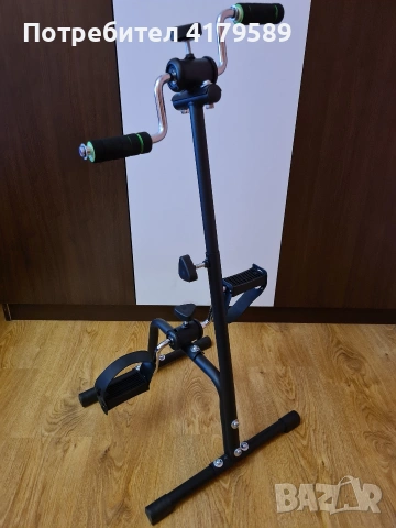 Мини велоергометър за раздвижване на краката и ръцете